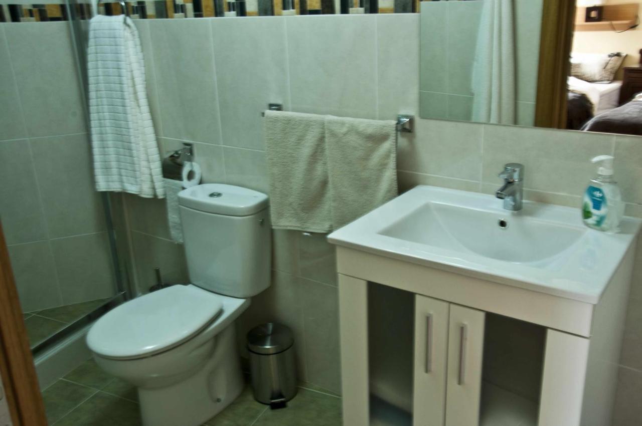 La Casa Del Rebote Apartment Acedo Luaran gambar