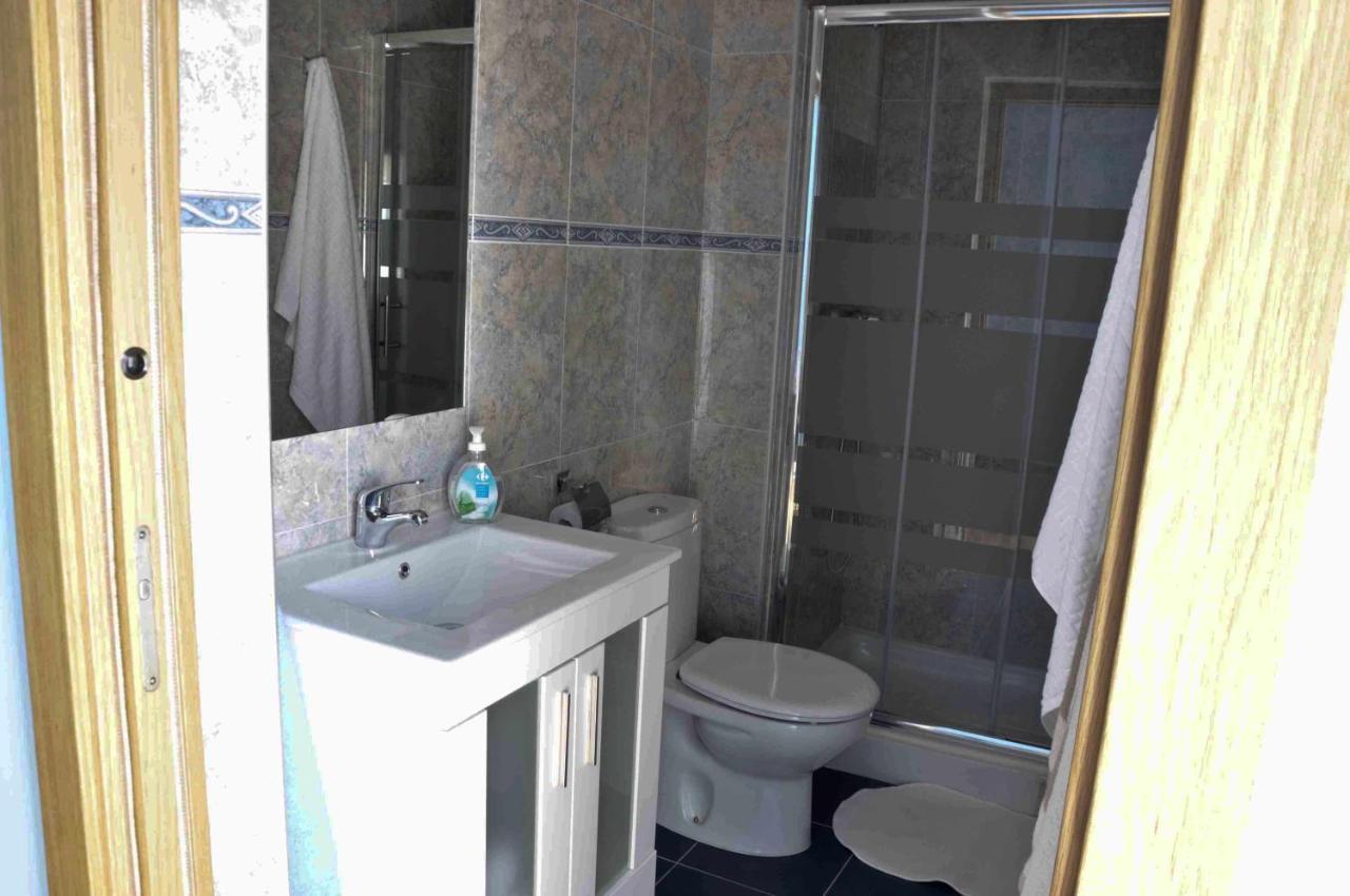 La Casa Del Rebote Apartment Acedo Luaran gambar